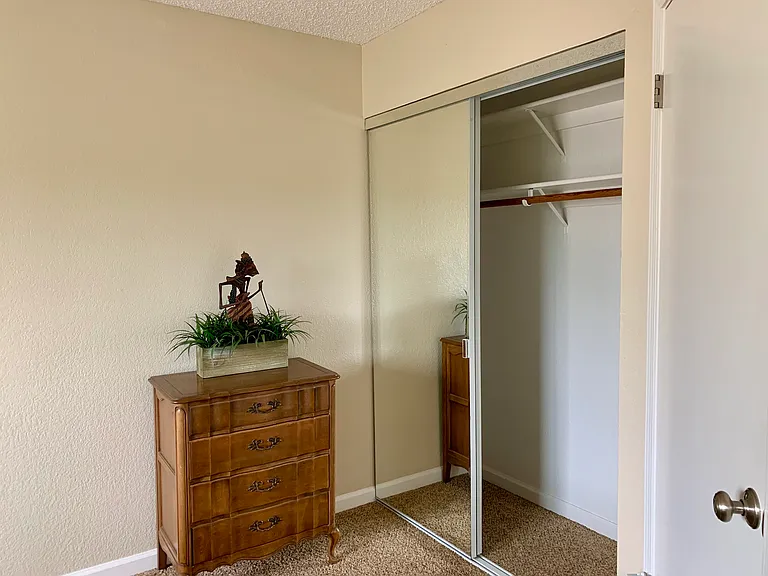 904 Bond Pl #1 — Photo 14