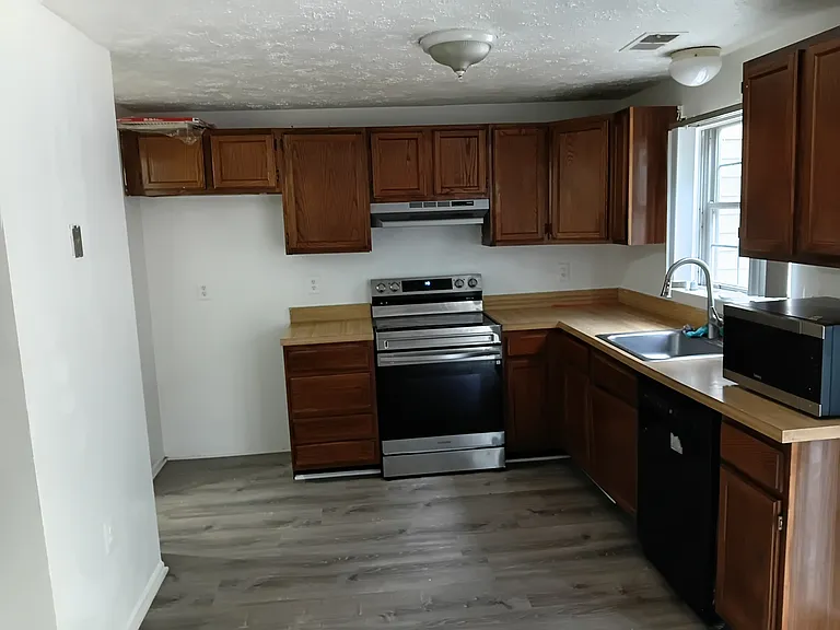 7333 Branchwood Ter — Photo 6