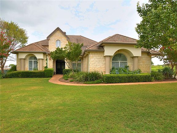 2nd image of 2001 Lauren Dr