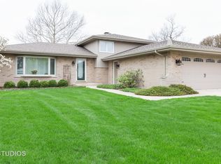 16512 Evergreen Dr, Tinley Park, IL 60477