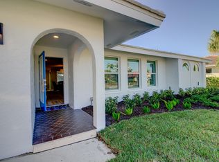 14811 Canaan Dr, Fort Myers, FL 33908