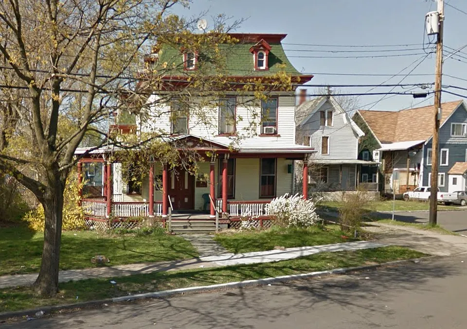 21 Frederick St #5