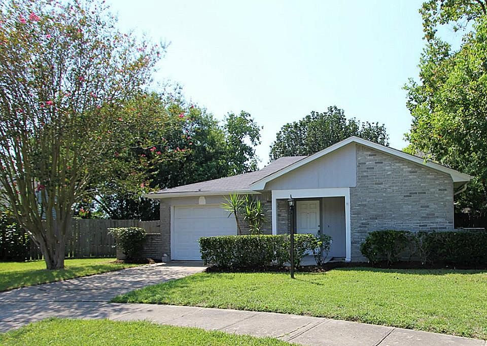 1st image of 14011 Towne Mist Ct