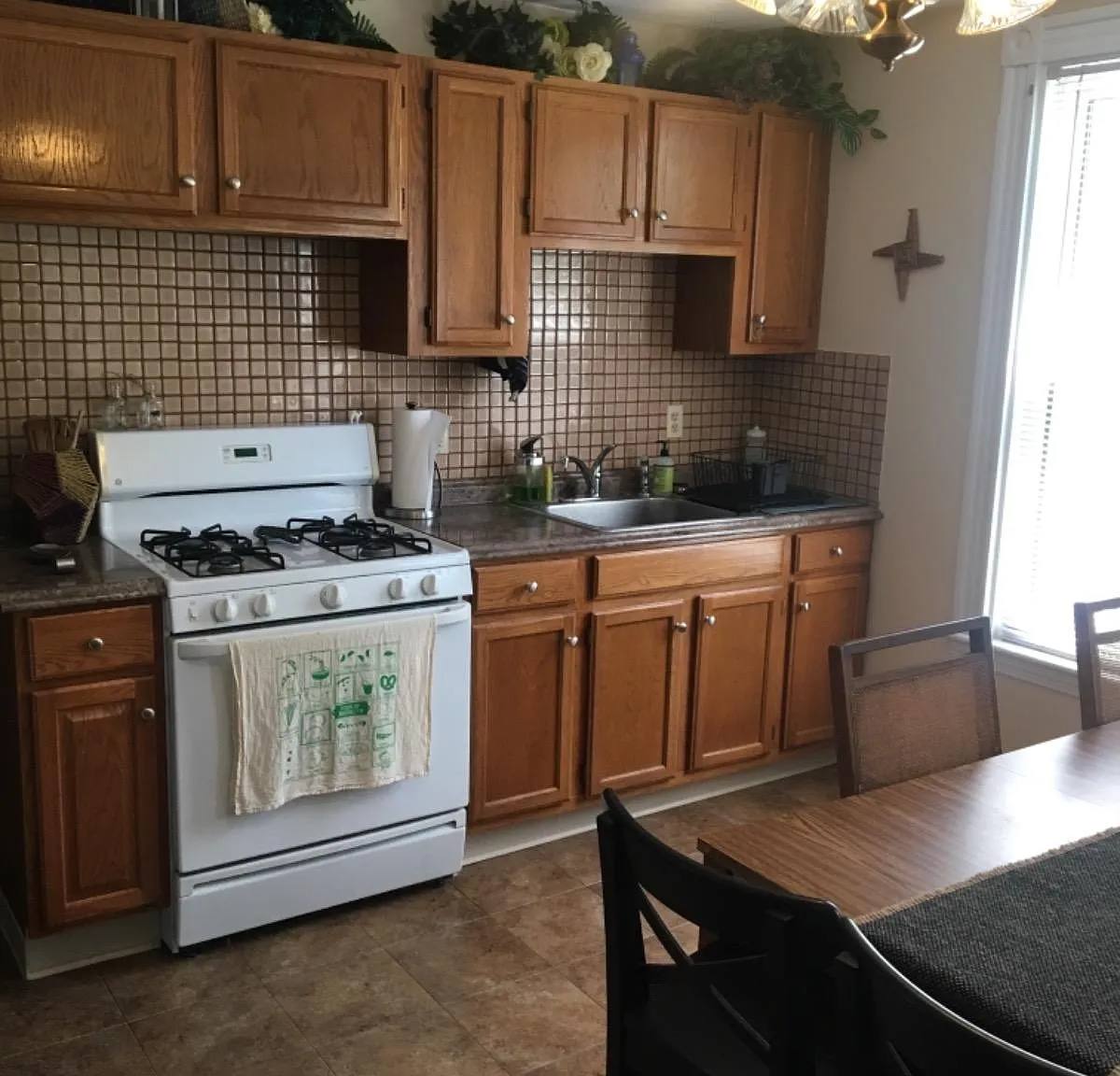2 bed, 9999 sqft, $2,800 — Photo 4
