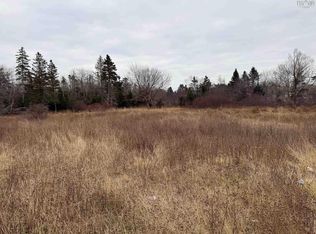 112 New Zealand Rd, Lunenburg, NS B0J 2H0