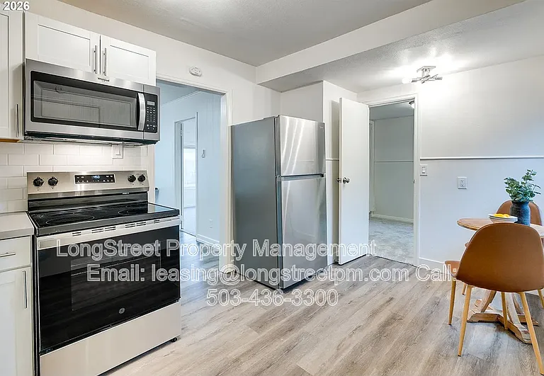 3315 SE 127th Pl #1 — Photo 4