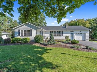 3505 Howlett Hill Rd, Camillus, NY 13031