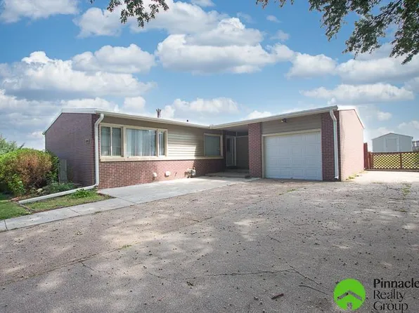 5211 W Superior St, Lincoln, NE 68524