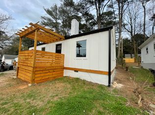 2928 Palm Dr, East Pt, GA 30344