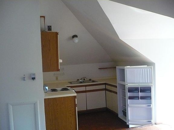 5th image of 736 S Forest Ave APT 5