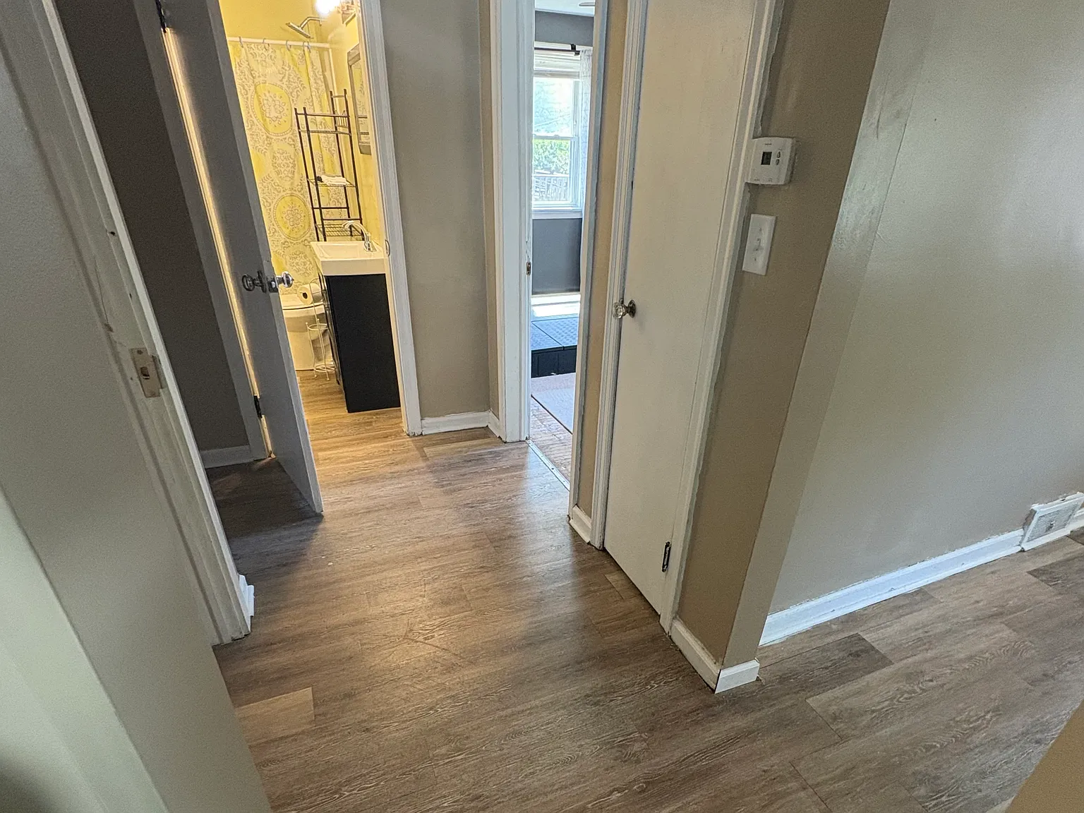 2 bed, 800 sqft, $895 — Photo 4