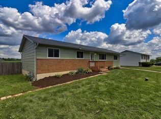 2207 Spencer Rd, Joliet, IL 60433