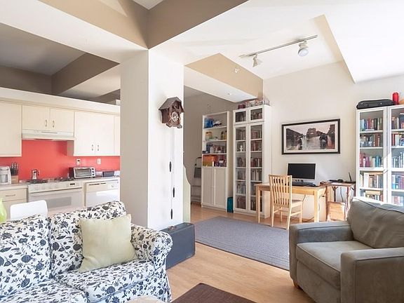 2nd image of 1313 Washington St APT 208