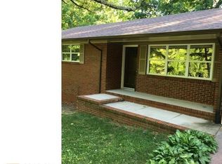 884 White Oak Dr, Jasper, GA 30143