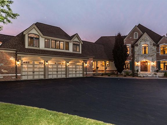 2nd image of 2175 Loch Highland Dr