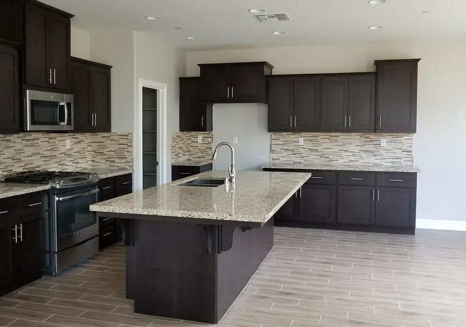 1st image of 3483 Bungalows Dr