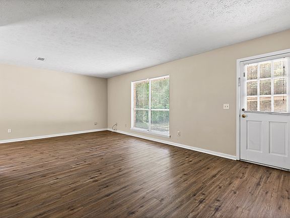 5th image of 1117 Rustic Ridge Rd