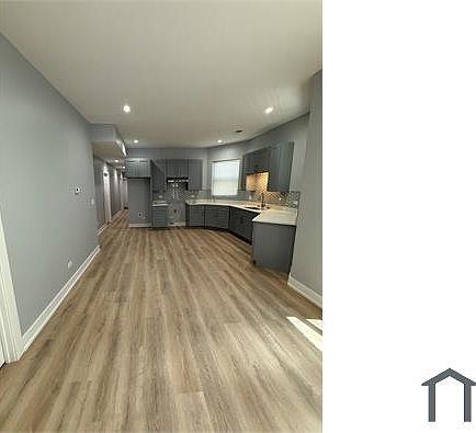3rd image of 5721 S Peoria St #2