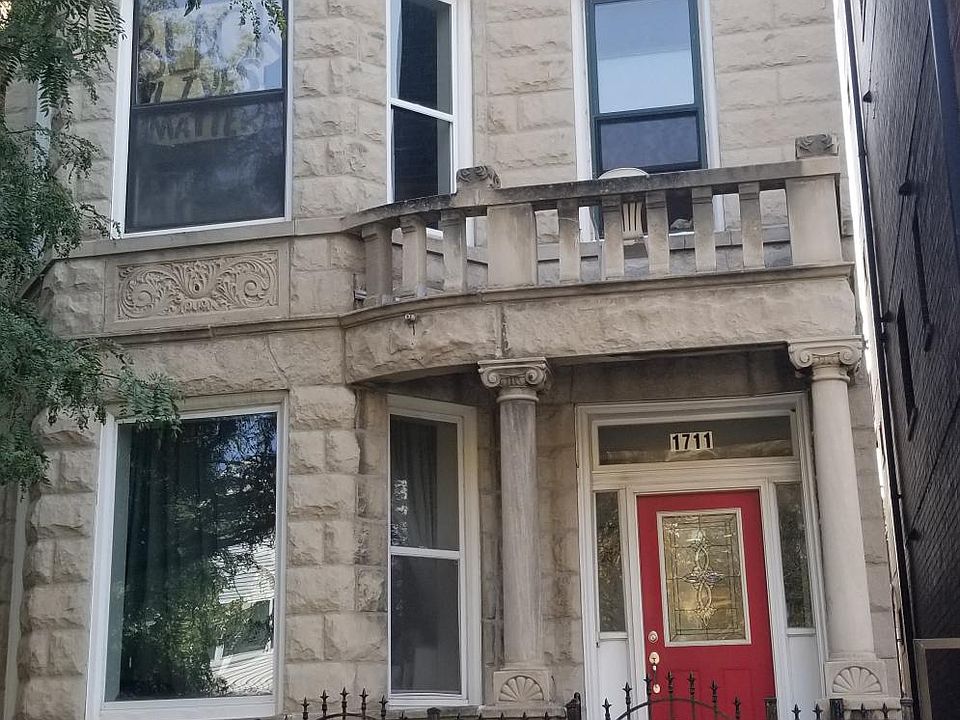 1st image of 1711 N Kedzie Ave #3