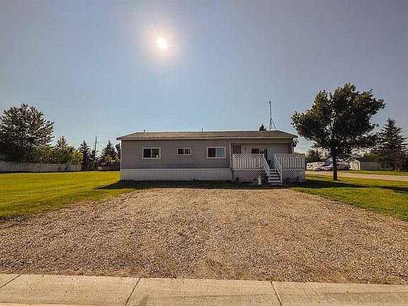 2nd image of 4540 E 48th St
