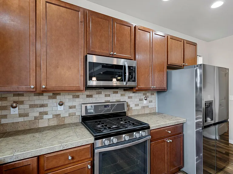 5463 Razor Peak Dr — Photo 10