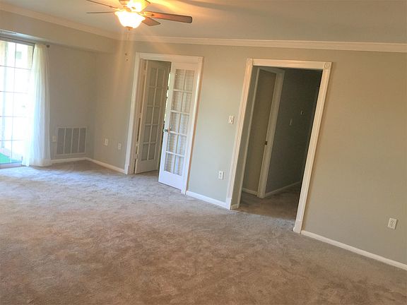 4th image of 1923 Wilson Ln APT 303