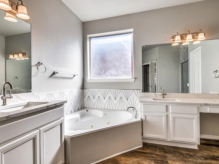 5819 Foxglove Ln — Photo 19