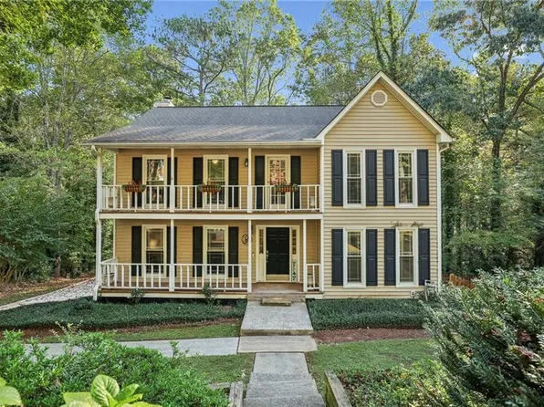 4184 Westchester Trce NE, Roswell, GA 30075