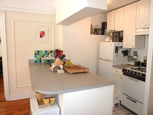 Sold by Margaret Bassett Real Estate | media 19