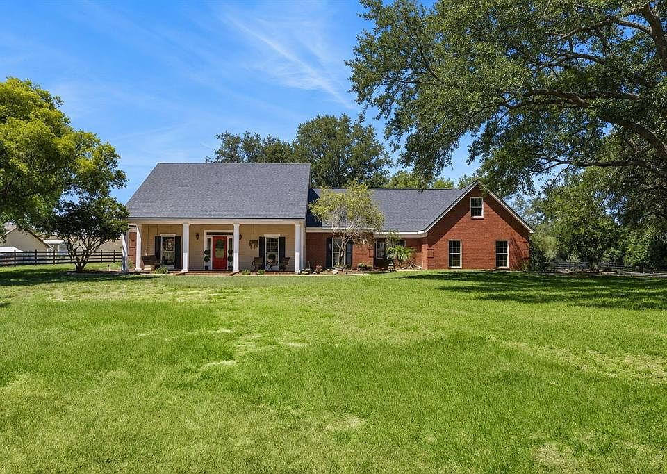 1st image of 14951 THOROUGHBRED LN
