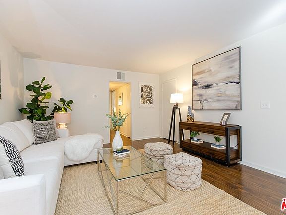 4th image of 10757 Hortense St APT 402