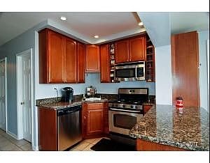 4th image of 1131 S Lyman Ave