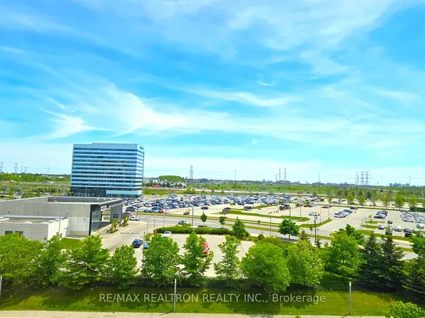 39 Upper Duke Cres, Markham, ON