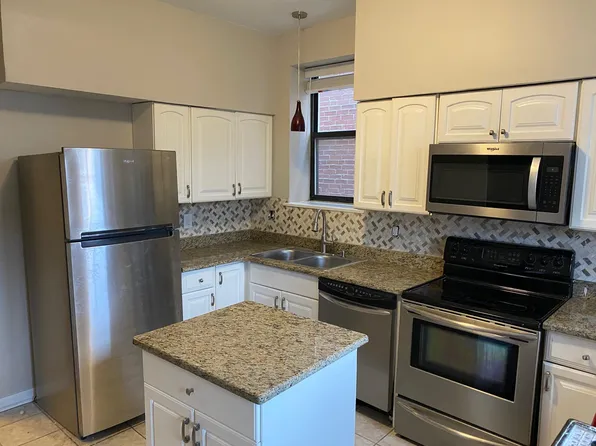 5774 McPherson Ave Unit 1, Saint Louis, MO 63112