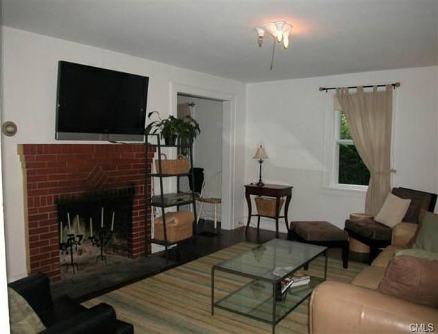 2nd image of 29 Catoonah St