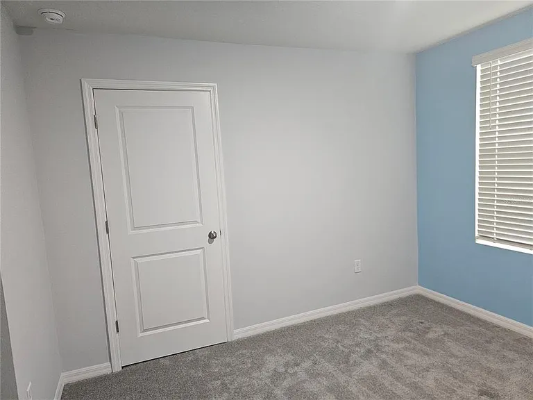 10116 Charlotte Dr — Photo 5