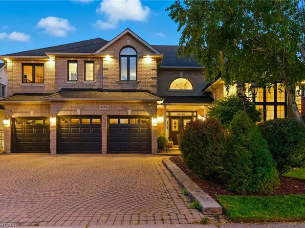 4184 Arbourfield Dr, Burlington, ON L7M 4A5