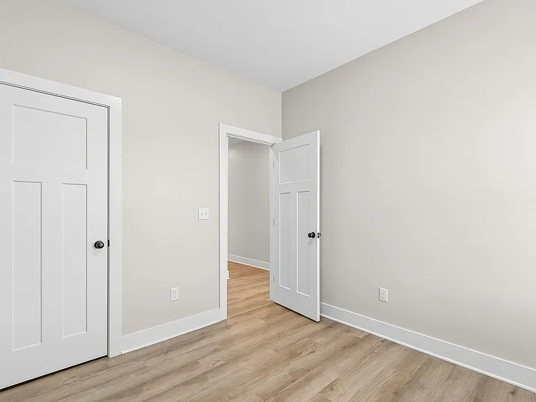 17133 W Lawson Cir — Photo 12
