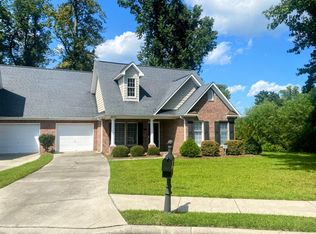 829 Vineyard Dr, New Bern, NC 28562