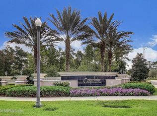 6825 Roundleaf Dr, Jacksonville, FL 32258