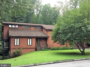 10801 Graeloch Rd, Laurel, MD 20723