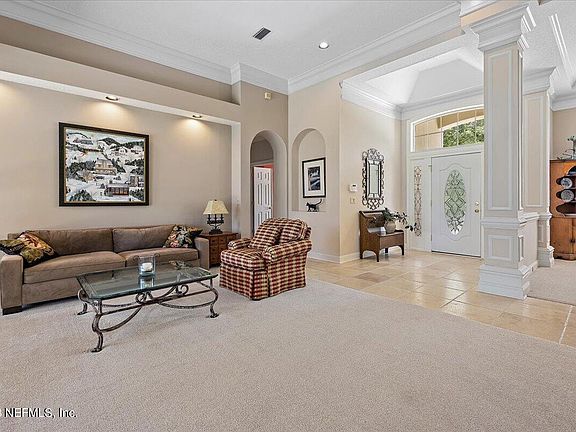 5th image of 120 DEER HAVEN Drive