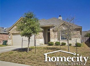 611 Middle Crk, Buda, TX 78610