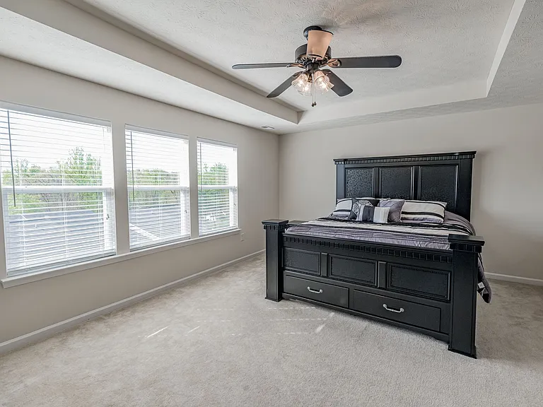 210 Summerfield Dr — Photo 8