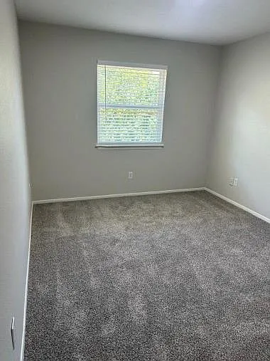 9202 Campbell Rd — Photo 11
