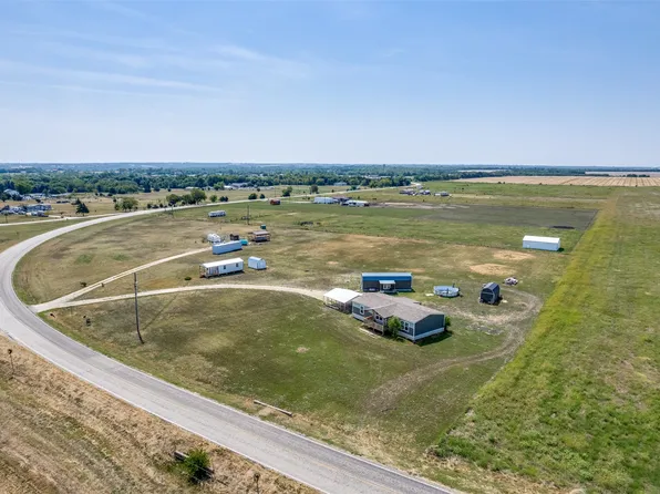 7732 Fm 697, Whitewright, TX 75491