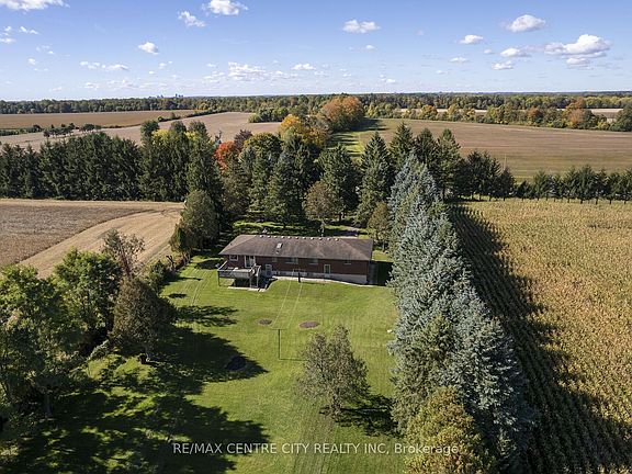 4th image of 20952 Rebecca Rd