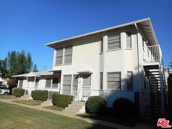3rd image of 8867 Alcott St