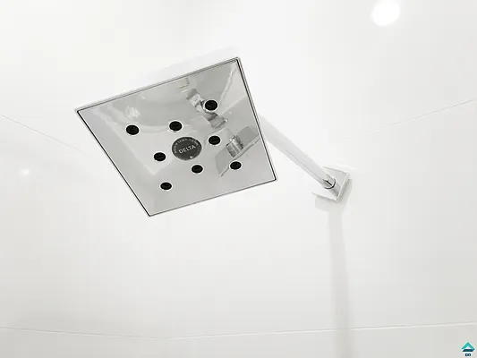 Rented by EXR | media 9