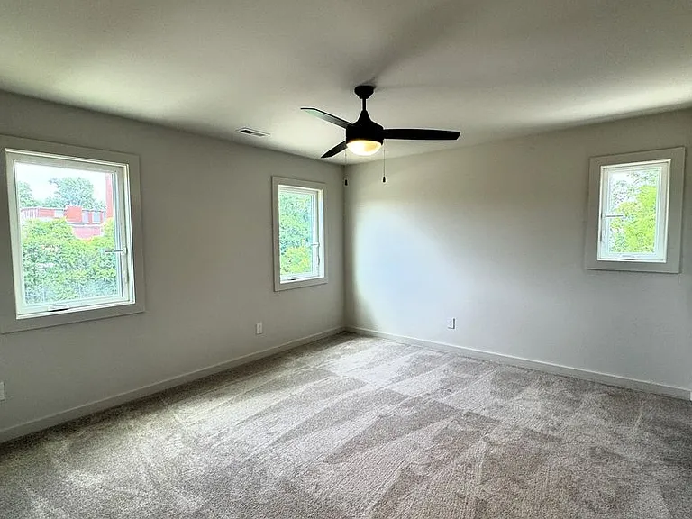 2504 Freeman Rd SW — Photo 20